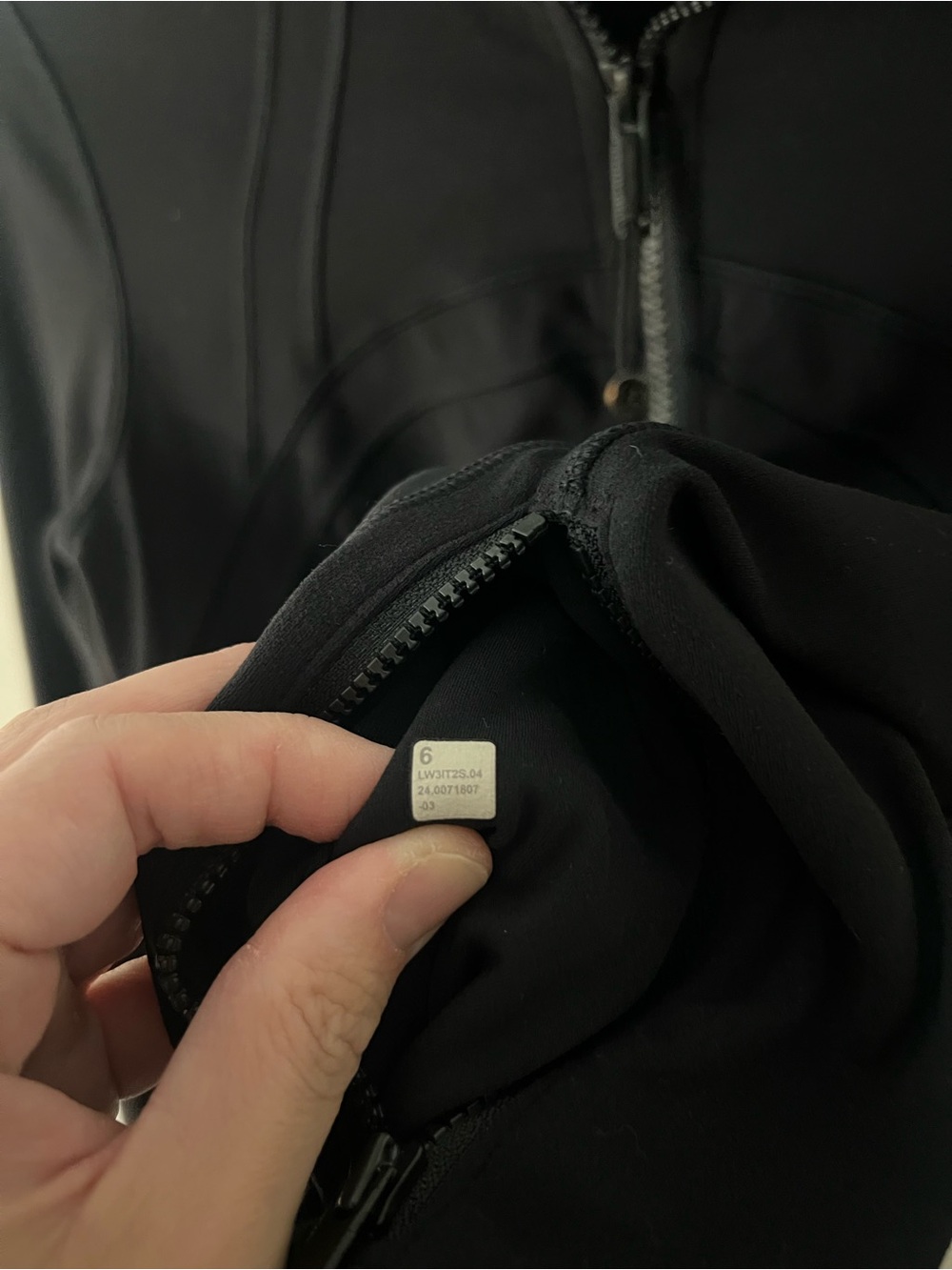 Black Nulu Define Crop Jacket - Picture 5 of 5
